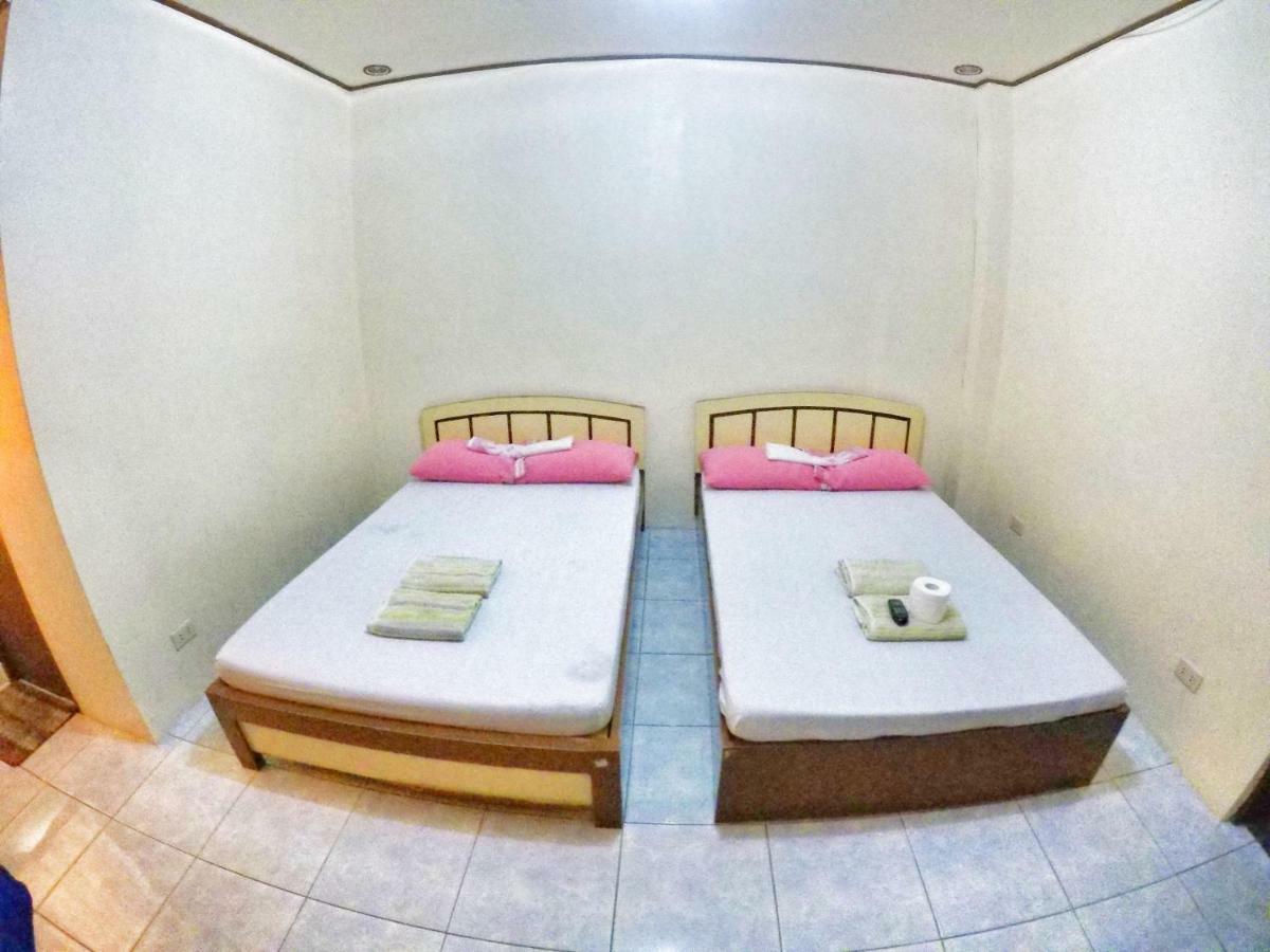 Teofila Pension Puerto Princesa Екстер'єр фото